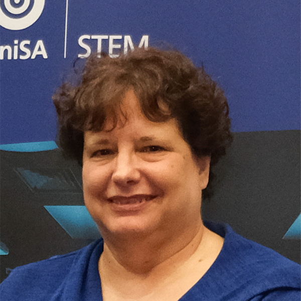 Diane Velasquez